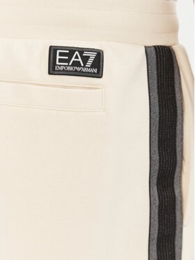 EA7 Emporio Armani Spodnie dresowe 7M000545 AF12660 U1079 Écru Modern Fit