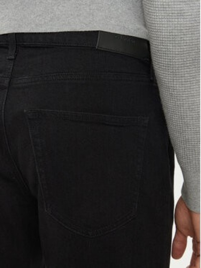 Calvin Klein Jeansy K10K112535 Czarny Tapered Fit
