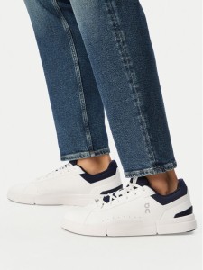 On Sneakersy The Roger Advantage 3MF30640148 Biały