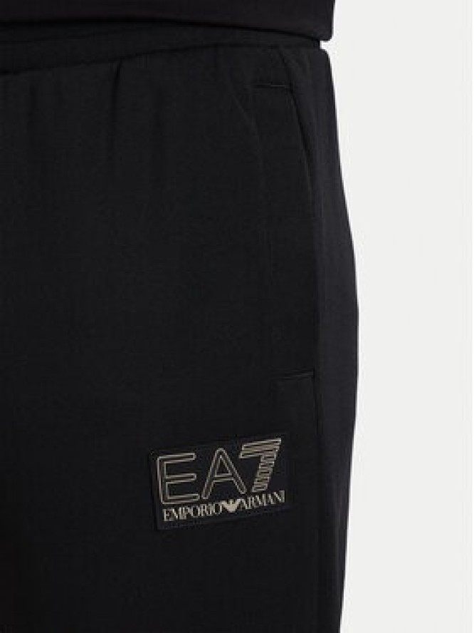 EA7 Emporio Armani Spodnie dresowe 7M002248 AF26242 UC001 Czarny Regular Fit