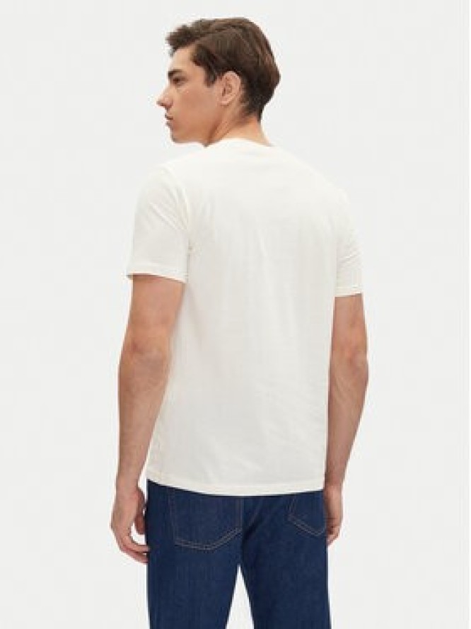 Mustang T-Shirt Austin 1016484 Biały Regular Fit