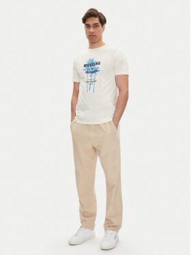 Mustang T-Shirt Austin 1016490 Biały Regular Fit