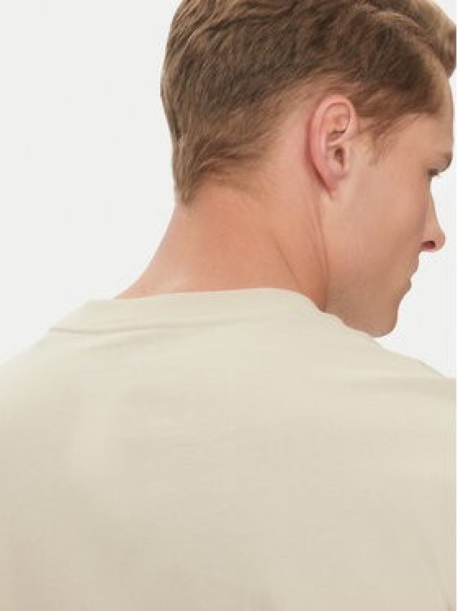 Guess T-Shirt Z5RI10 I3Z14 Écru Regular Fit