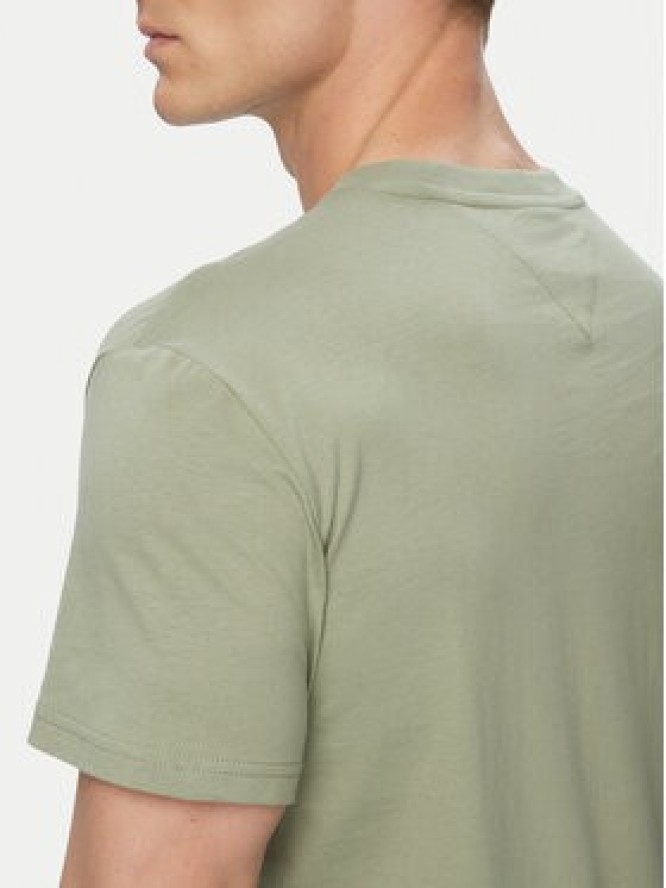 Tommy Jeans T-Shirt Linear Chest DM0DM21780 Zielony jasny Slim Fit