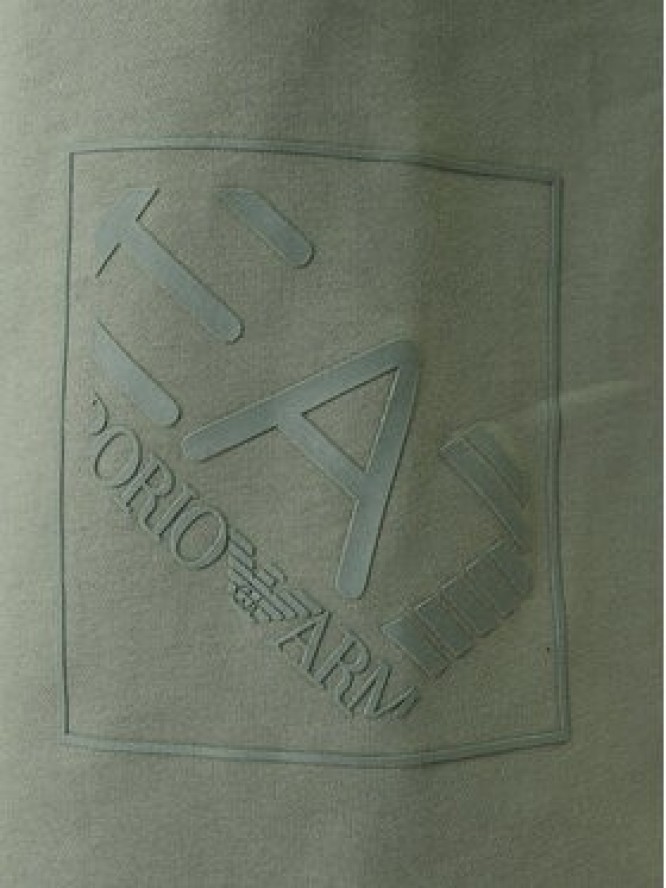 EA7 Emporio Armani Szorty sportowe 7M001491 AF17787 U7235 Zielony Regular Fit