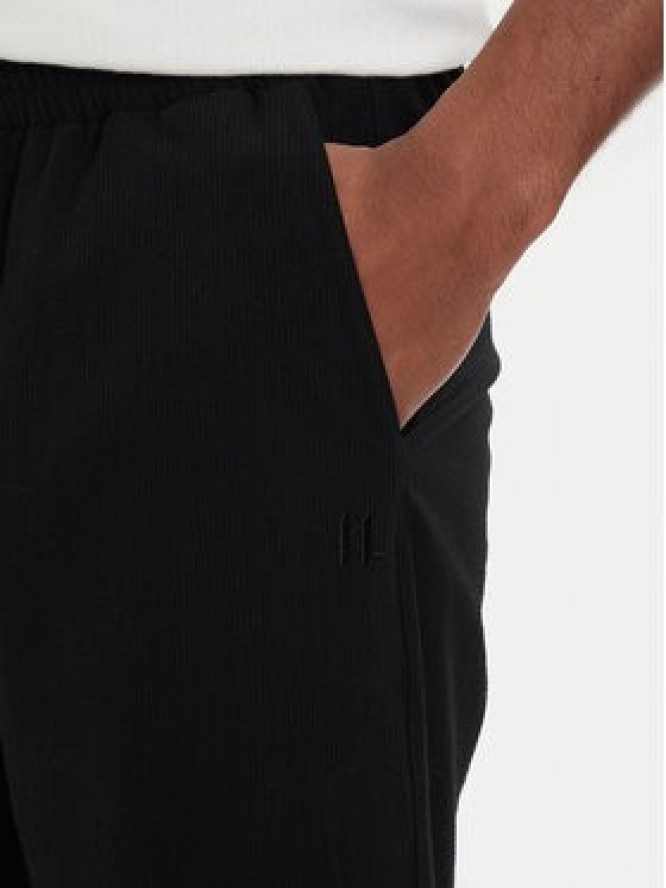 KARL LAGERFELD Szorty sportowe 265701 562034 Czarny Regular Fit