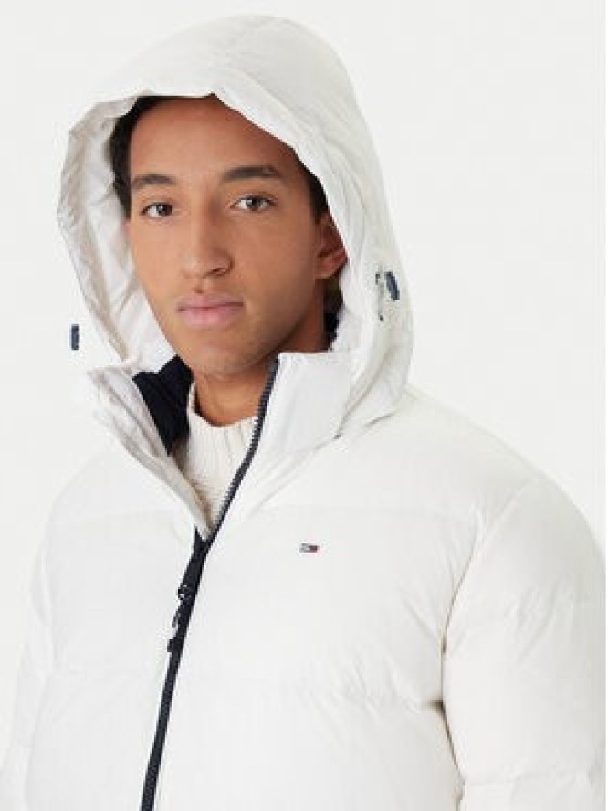 Tommy Jeans Kurtka puchowa Essential DM0DM19786 Biały Regular Fit
