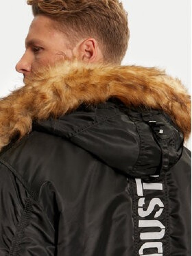 Alpha Industries Kurtka zimowa 113145 Czarny Regular Fit