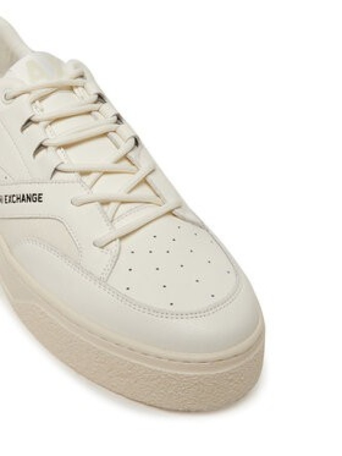 Armani Exchange Sneakersy XUX260 XV954 00894 Écru