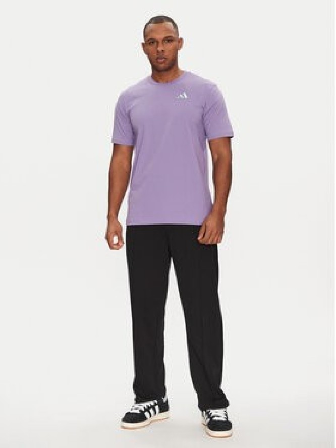 adidas T-Shirt Earth Day Graphic JI6757 Fioletowy Regular Fit