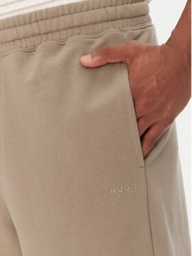 HUGO Szorty sportowe Dayono 50530696 Beżowy Relaxed Fit