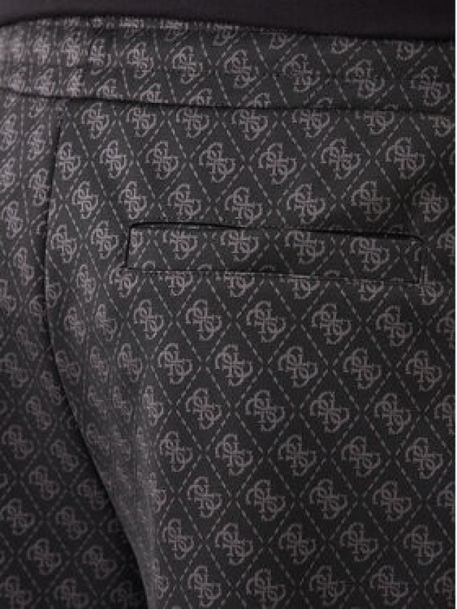 Guess Szorty sportowe Z6GD12 K3220 Czarny Regular Fit