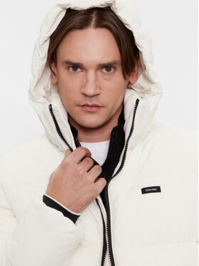 Calvin Klein Kurtka zimowa Crinkle K10K110336 Écru Regular Fit