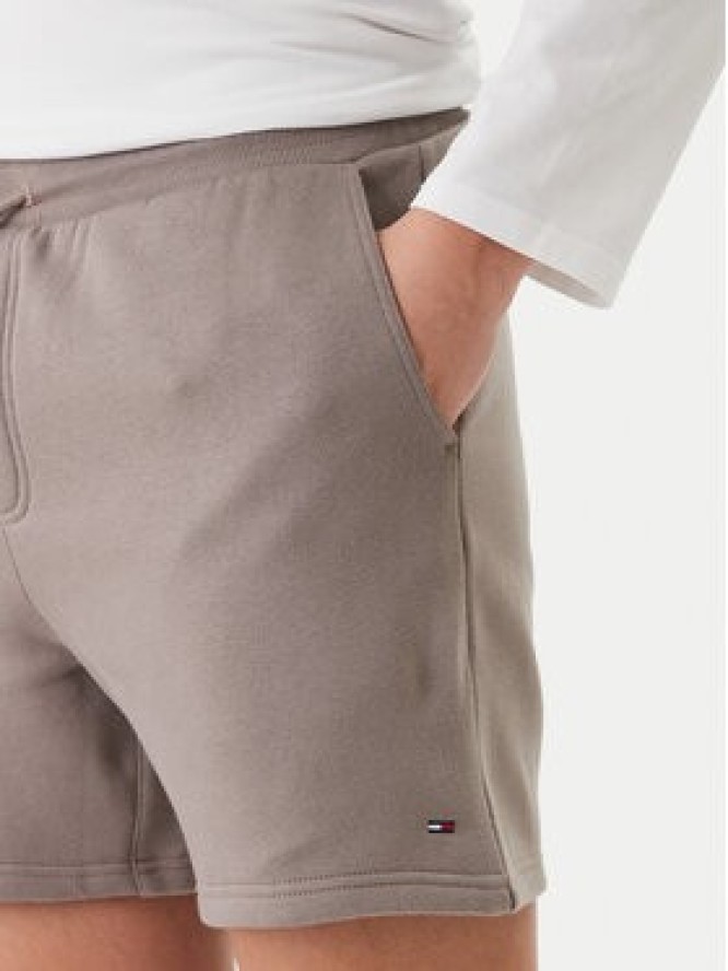 Tommy Jeans Szorty sportowe DM0DM21931 Beżowy Regular Fit