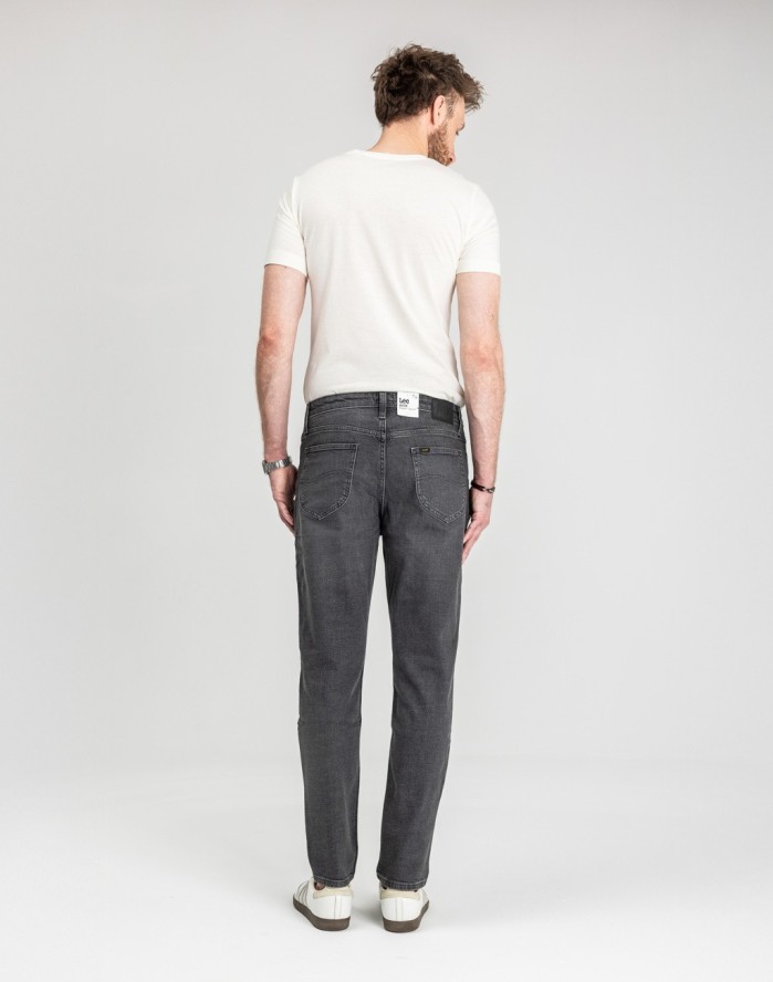 MĘSKIE SPODNIE JEANSOWE LEE AUSTIN DARK SMOKE 112355803