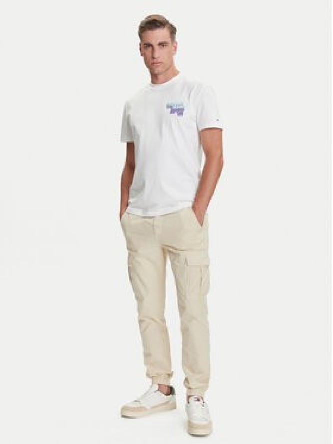 Tommy Jeans T-Shirt Stack Backprint DM0DM21589 Biały Regular Fit