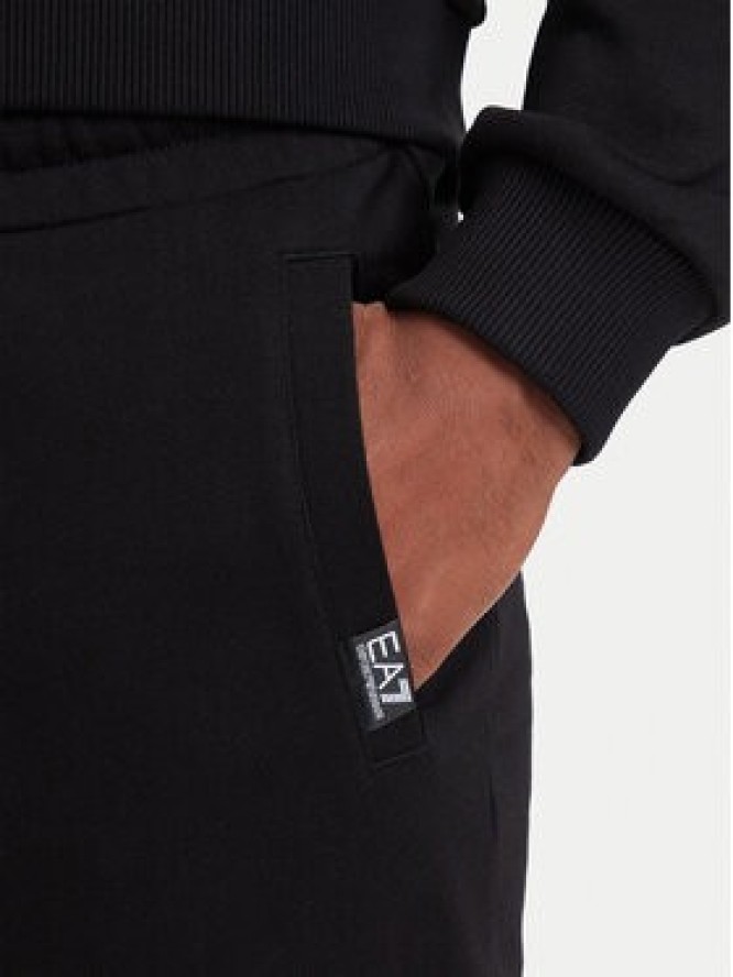 EA7 Emporio Armani Spodnie dresowe 7M002203 AF27189 MC004 Czarny Slim Fit
