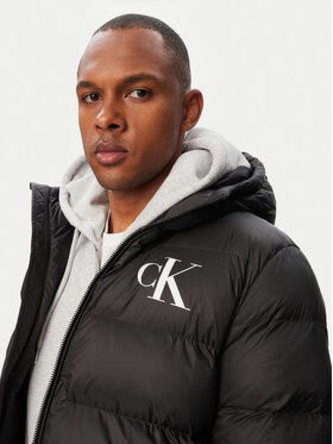Calvin Klein Jeans Kurtka zimowa LV04RG513G Czarny Regular Fit