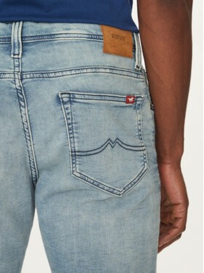 Mustang Szorty jeansowe Chicago 1012672 Niebieski Slim Fit