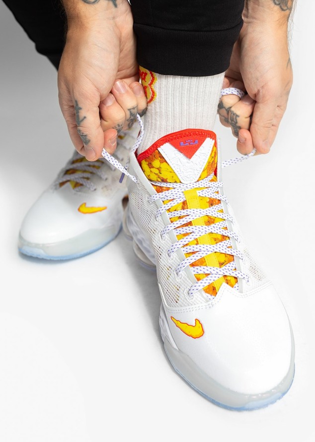 Nike LeBron XIX Low Magic Fruity Pebbles Buty do koszykówki męskie