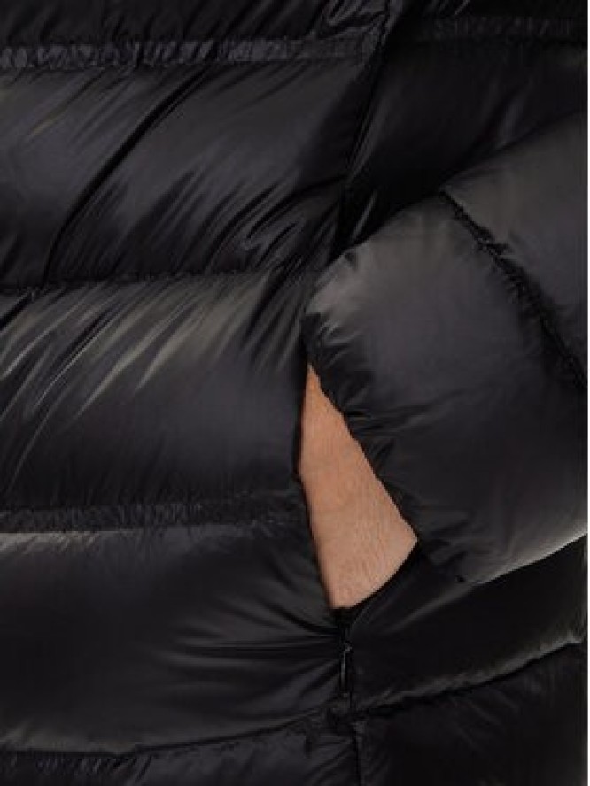 Blauer Kurtka puchowa 25WBLUC03090 Czarny Regular Fit