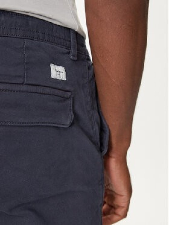 Pepe Jeans Spodnie materiałowe PM211725 Niebieski Slim Fit