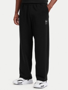 EA7 Emporio Armani Spodnie dresowe 7M002111 AF27201 UC001 Czarny Relaxed Fit
