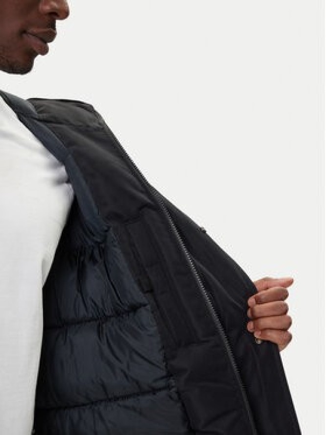 Napapijri Kurtka zimowa A-Cornier NP0A892J Czarny Regular Fit