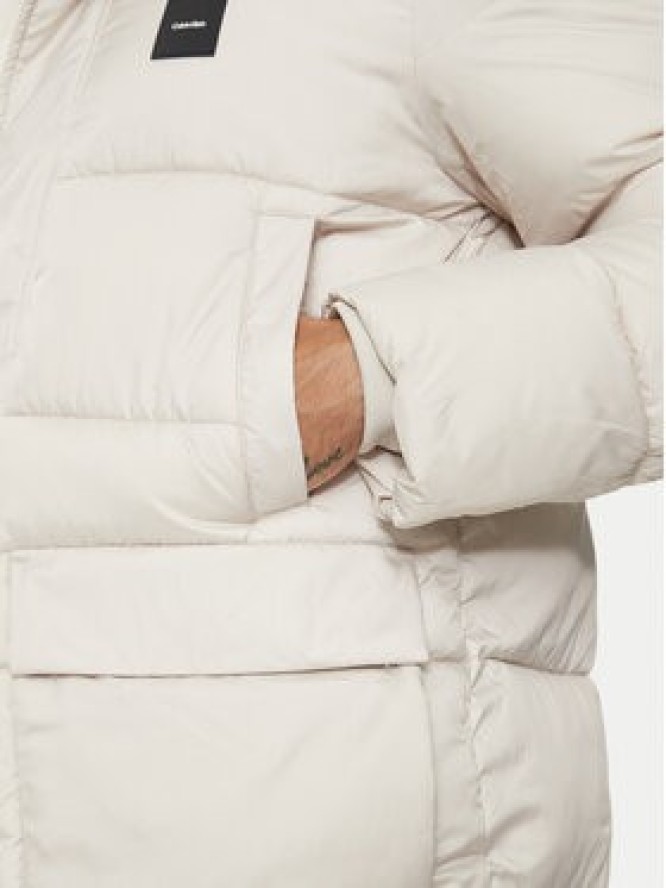 Calvin Klein Płaszcz zimowy K10K113465 Beżowy Regular Fit