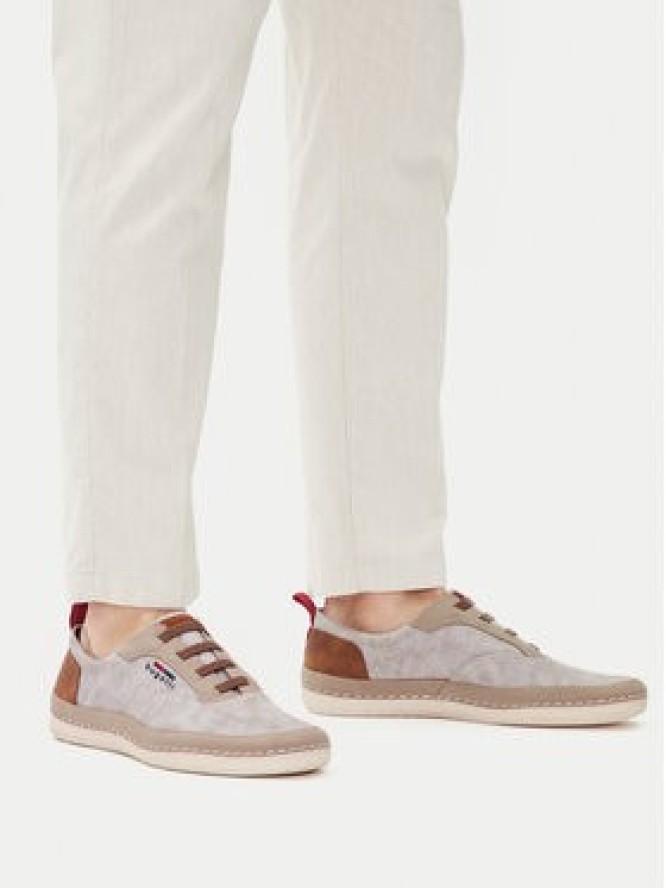 Bugatti Półbuty 341-AFF63-6900-5300 Beżowy