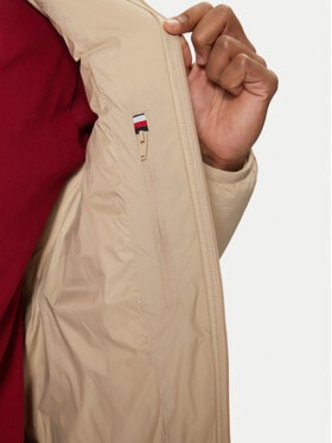Tommy Hilfiger Kurtka zimowa MW0MW37641 Beżowy Regular Fit