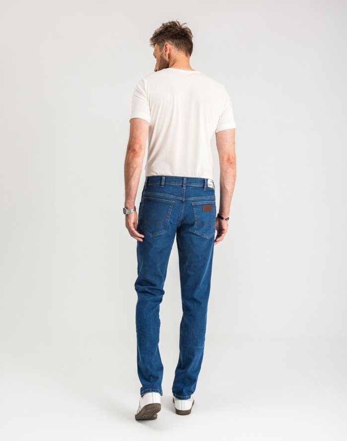 MĘSKIE SPODNIE JEANSOWE WRANGLER TEXAS SLIM GAME ON W12ST112E 112126517