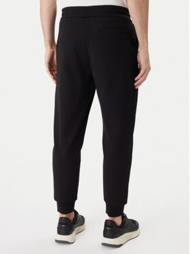 BOSS Spodnie dresowe 50555853 Czarny Regular Fit