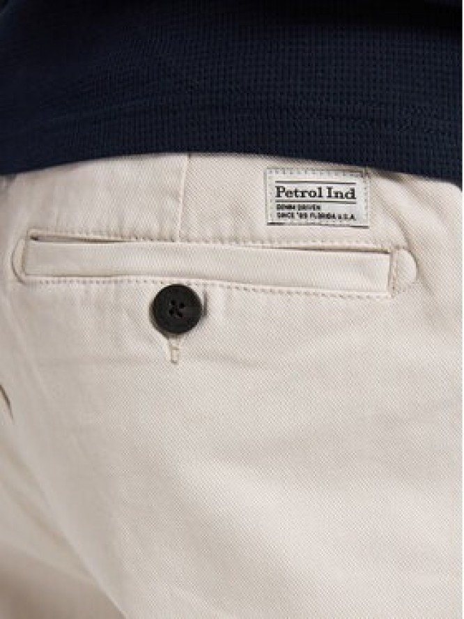 Petrol Industries Szorty materiałowe M-1050-SHO527 Biały Regular Fit