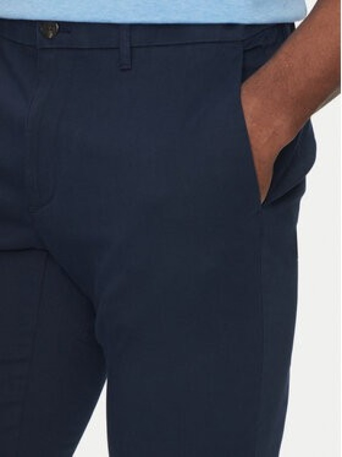 Michael Kors Chinosy CS4301KDR2 Granatowy Slim Fit