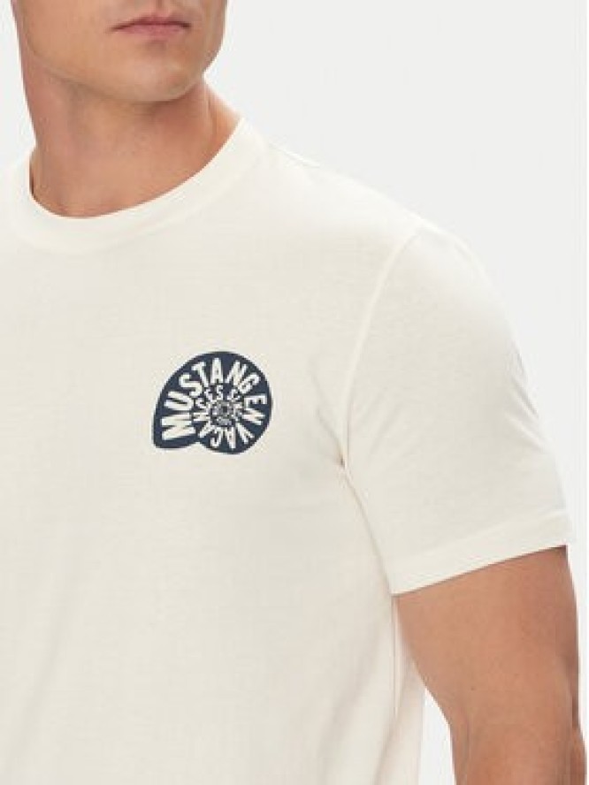 Mustang T-Shirt Austin 1016489 Écru Regular Fit