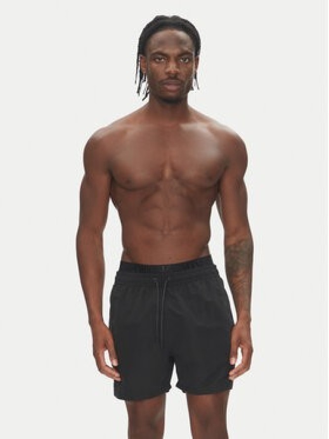 Emporio Armani Szorty kąpielowe EM000686 AF12329 UC001 Czarny Regular Fit
