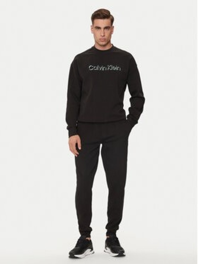 Calvin Klein Bluza Shadow Embosed Logo K10K113081 Czarny Regular Fit