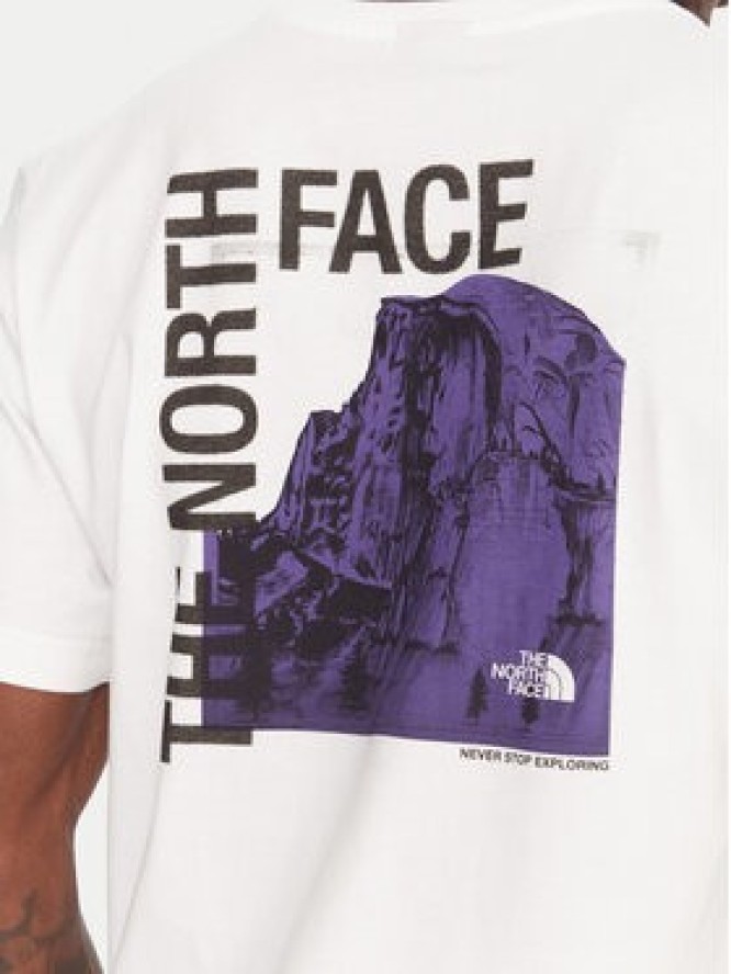 The North Face T-Shirt Half Dome Photo NF0A8EE9 Biały Regular Fit