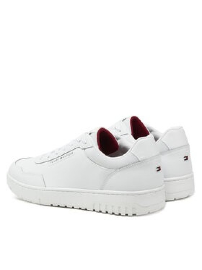 Tommy Hilfiger Sneakersy Th Basket Core Lth Pinperf FM0FM05466 Biały