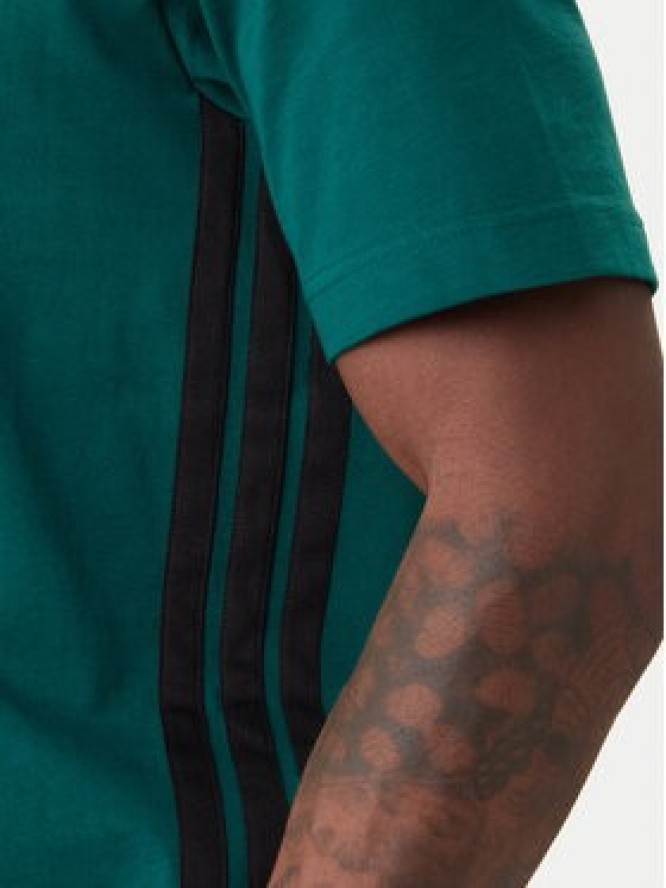 adidas T-Shirt Essentials 3-Stripes JD1905 Zielony Regular Fit