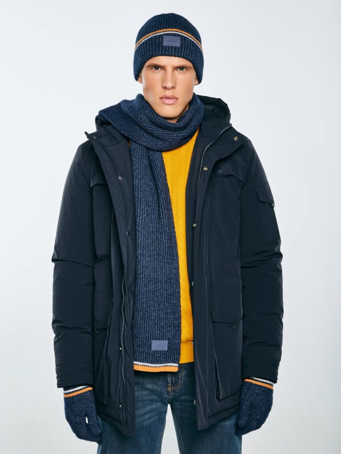 Szalik męski z kolorowym akcentem granatowy Wandegors 404