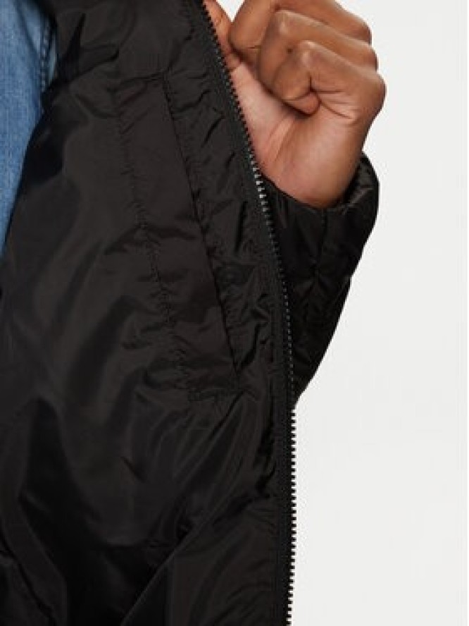 Tommy Jeans Kurtka puchowa DM0DM20658 Czarny Regular Fit