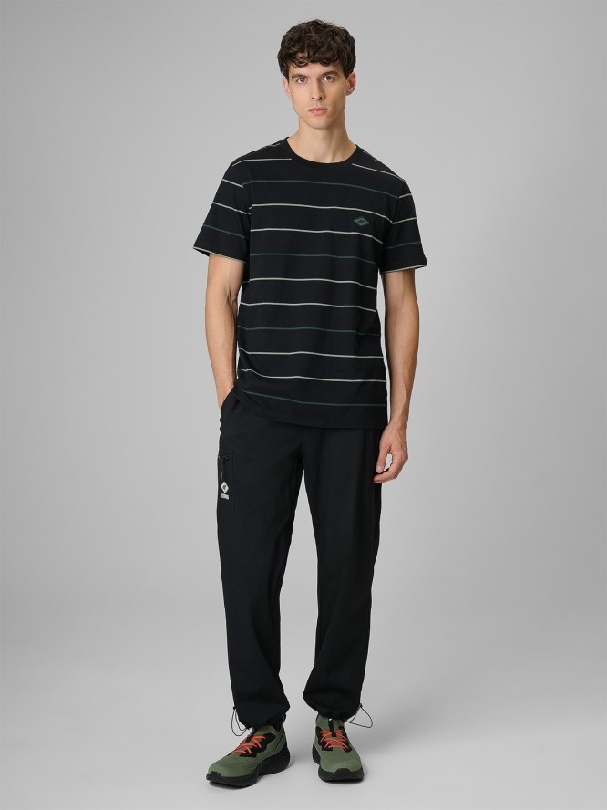 4F T-shirt regular z nadrukiem męski - czarny L