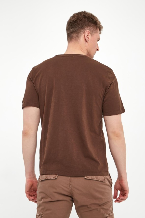 T-shirt męski z haftem AERONAUTICA MILITARE