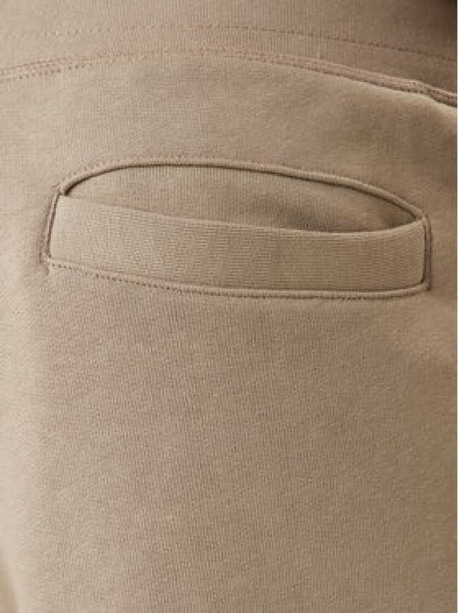 Guess Spodnie dresowe Z6RB12 KAIJ1 Beżowy Regular Fit