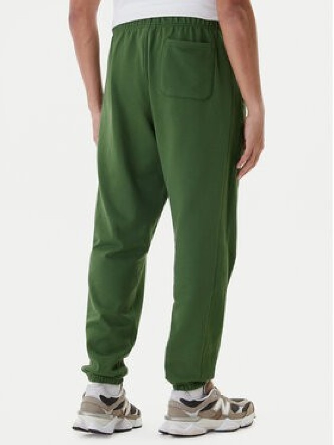 New Balance Spodnie dresowe MP41508 Zielony Relaxed Fit