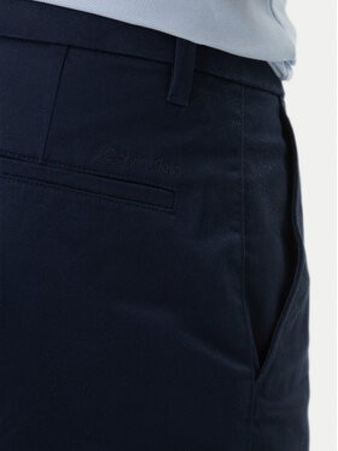 Calvin Klein Szorty materiałowe LV04LB600G Granatowy Regular Fit