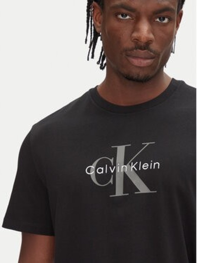 Calvin Klein Jeans T-Shirt Hero Monologo LV04RB862G Czarny Regular Fit