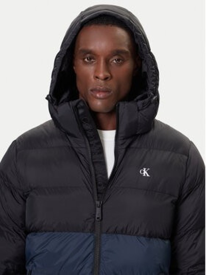 Calvin Klein Jeans Kurtka zimowa LV04RD527G Czarny Regular Fit